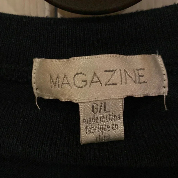 Magazine Olive Green knit V high neck  Top Sz L - Picture 5 of 10